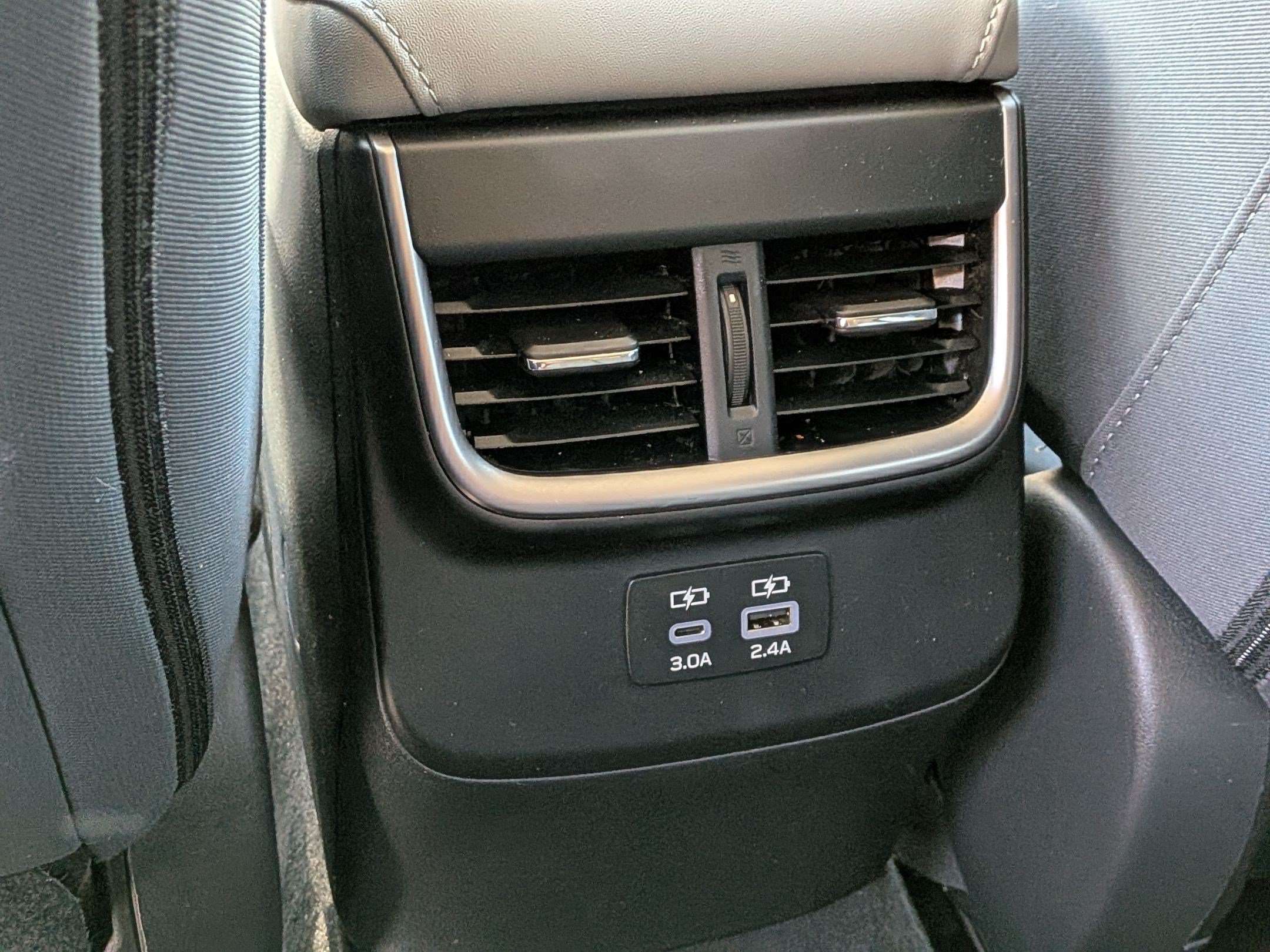 Used 2024 Subaru Outback Premium AWD/4WD image 25