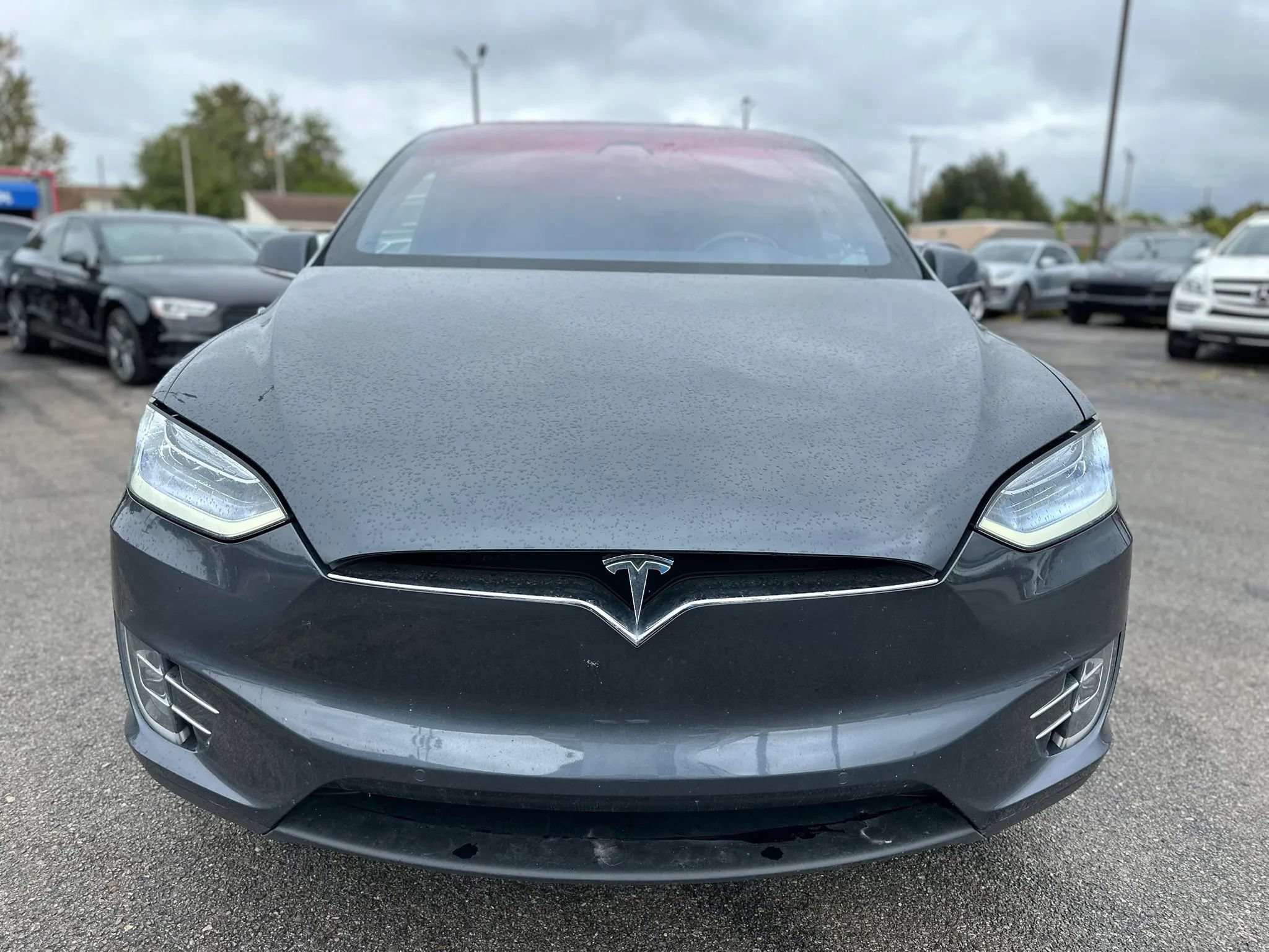 Used 2017 Tesla Model X 75D AWD/4WD image 5