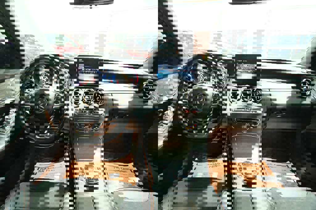 Used 2018 Mercedes-Benz C 43 AMG 4MATIC Sedan w/ Parking Assist Package image 28