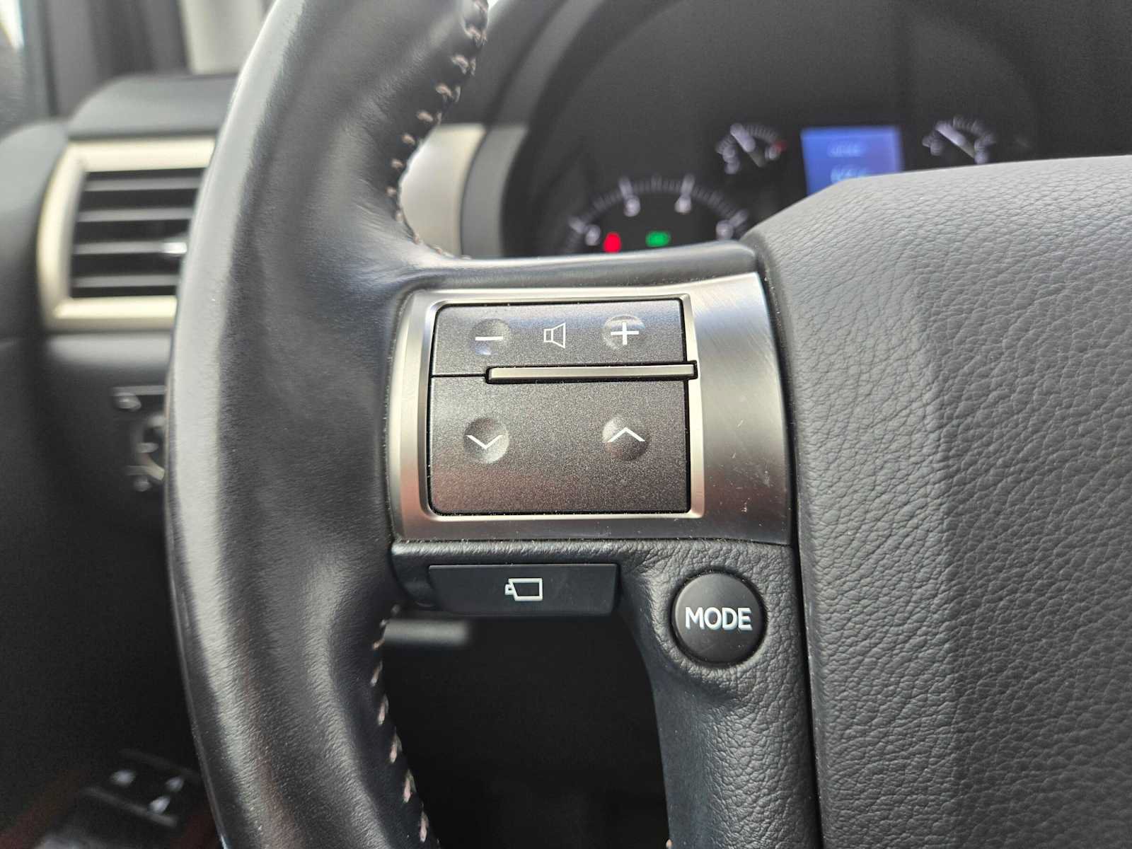 Used 2019 Lexus GX 460 Luxury AWD/4WD image 36