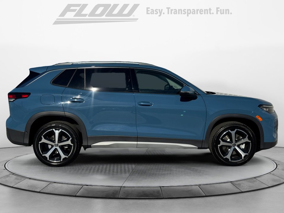New 2026 Volkswagen Tiguan SE AWD/4WD image 8