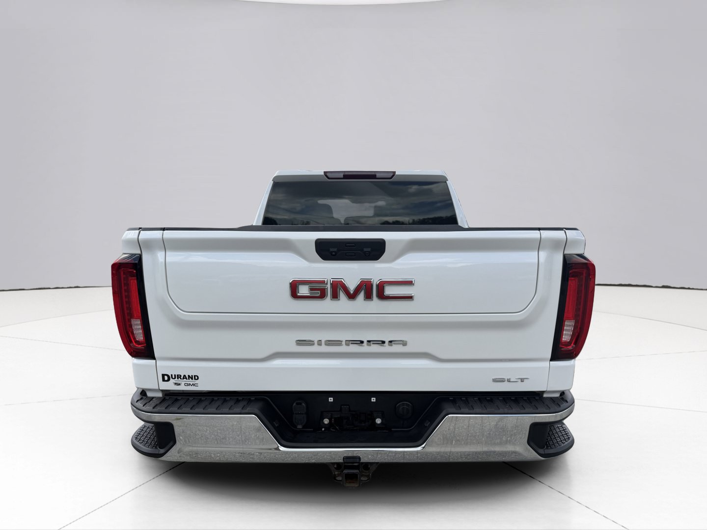 Used 2023 GMC Sierra 1500 SLT w/ SLT Premium Package AWD/4WD image 6