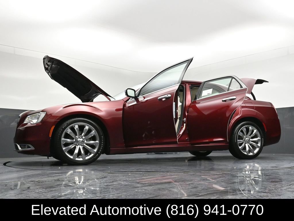 Used 2016 Chrysler 300 C w/ Safetytec Plus Group image 39