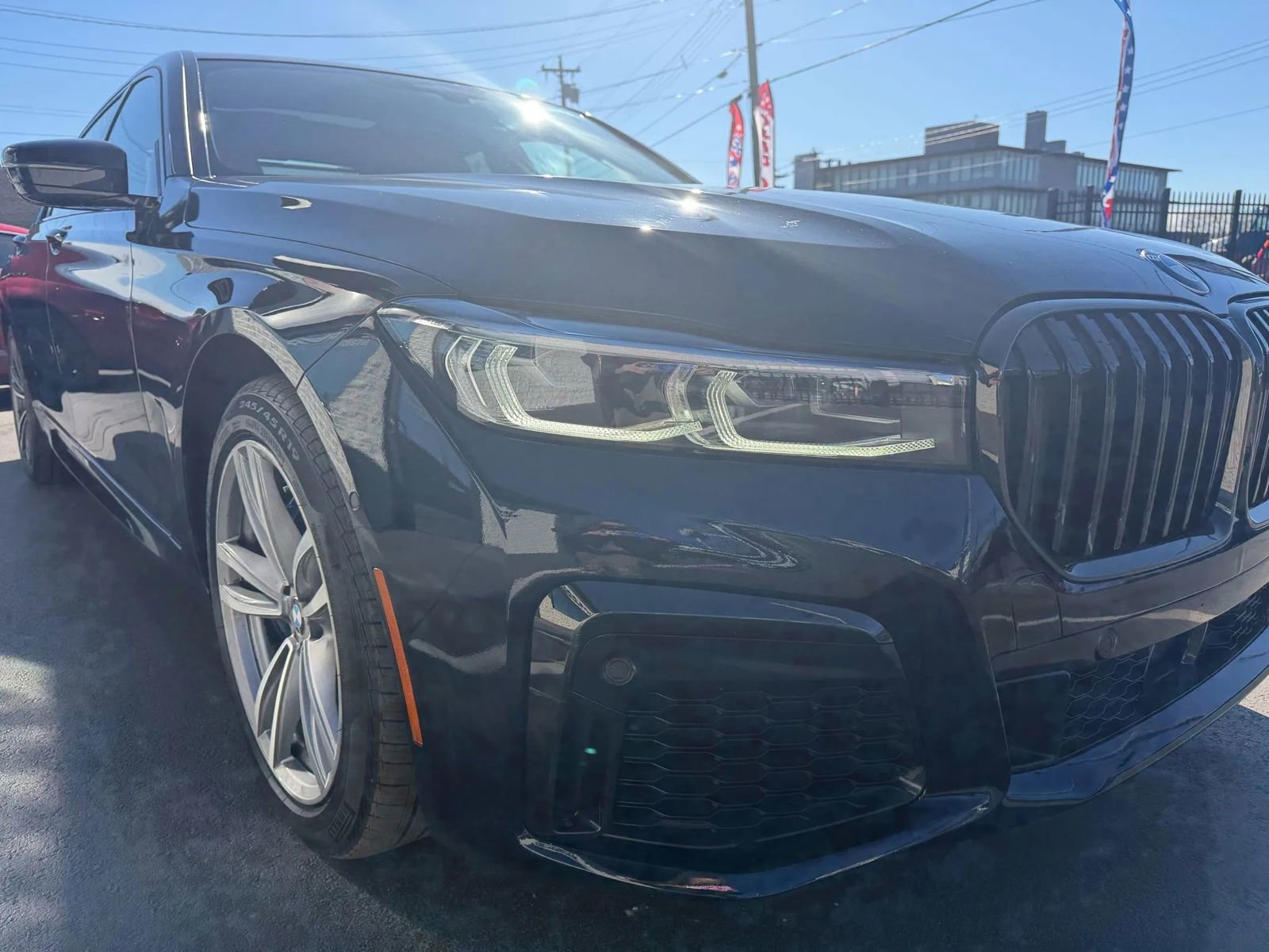 Used 2022 BMW 750i xDrive w/ Executive Package AWD/4WD image 16