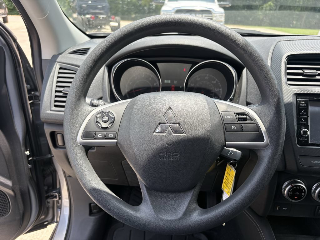 Used 2022 Mitsubishi Outlander Sport SE AWD/4WD image 15