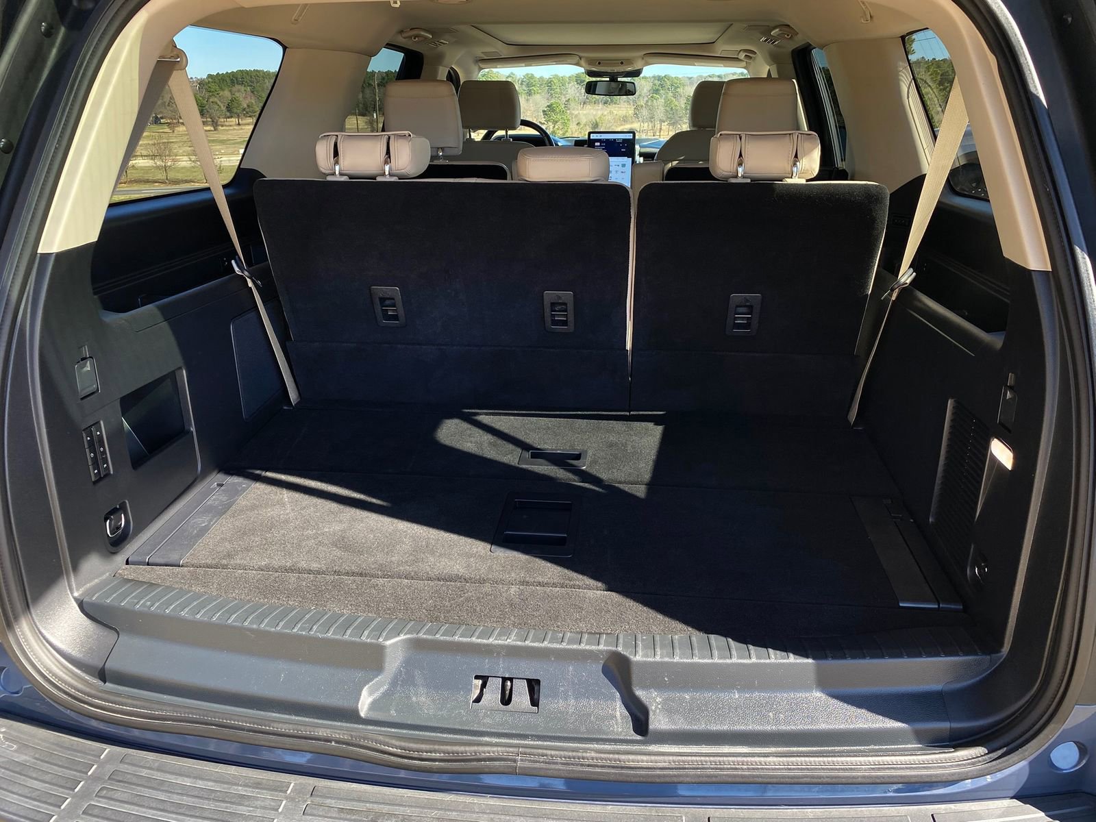 Used 2022 Ford Expedition Max Platinum image 32