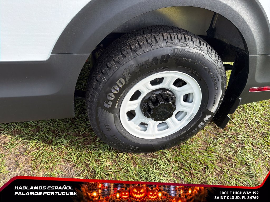 Used 2024 Chevrolet Brightdrop 400 w/ Commercial Equipment Package AWD/4WD image 11