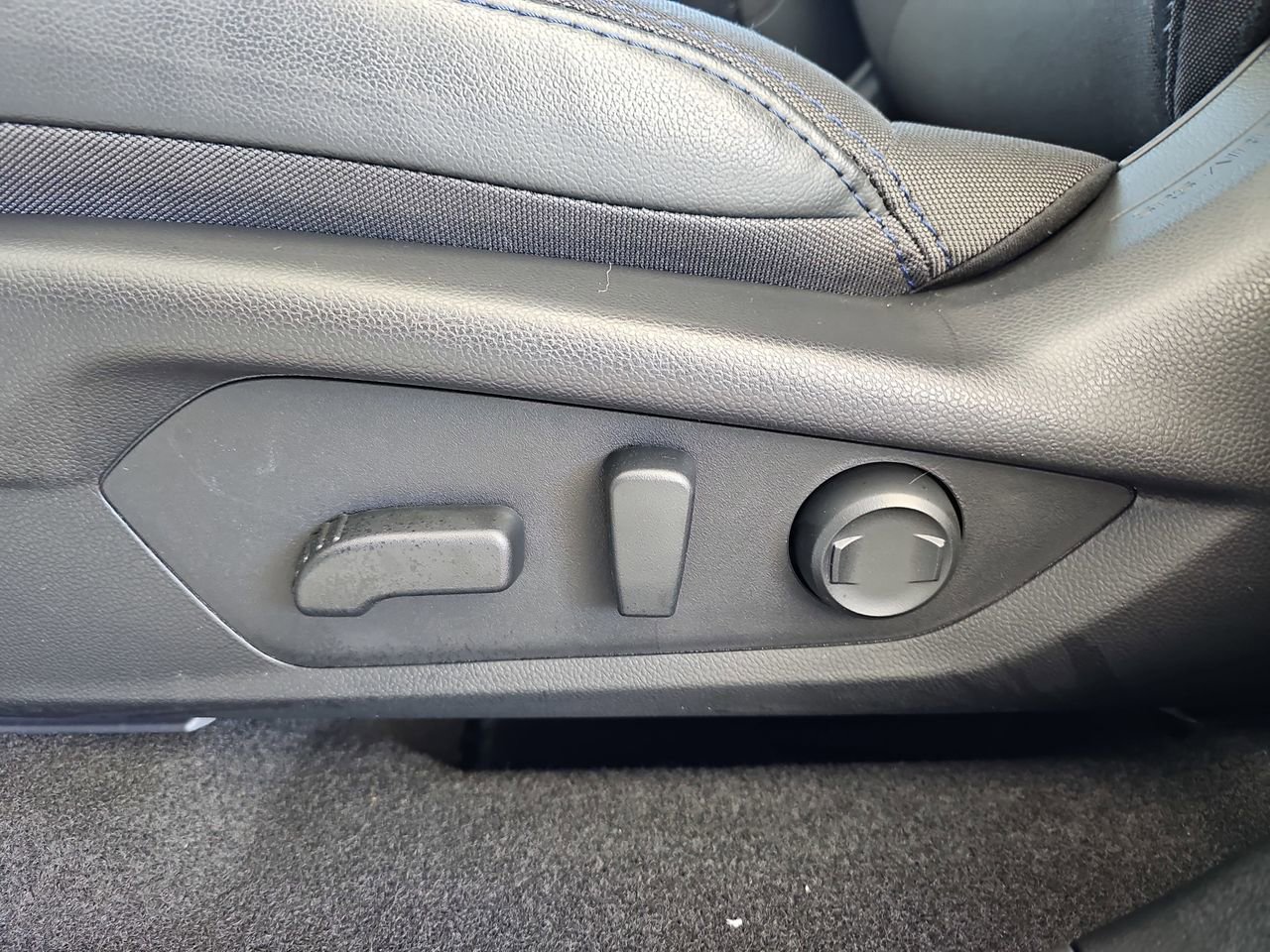 Certified 2026 Subaru Forester Premium image 33