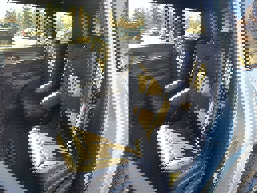 New 2025 Jeep Grand Cherokee L Limited w/ Luxury Tech Group II image 23