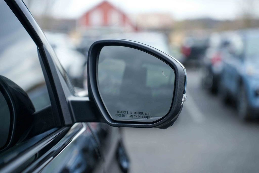 Used 2025 Ford Expedition Tremor image 17