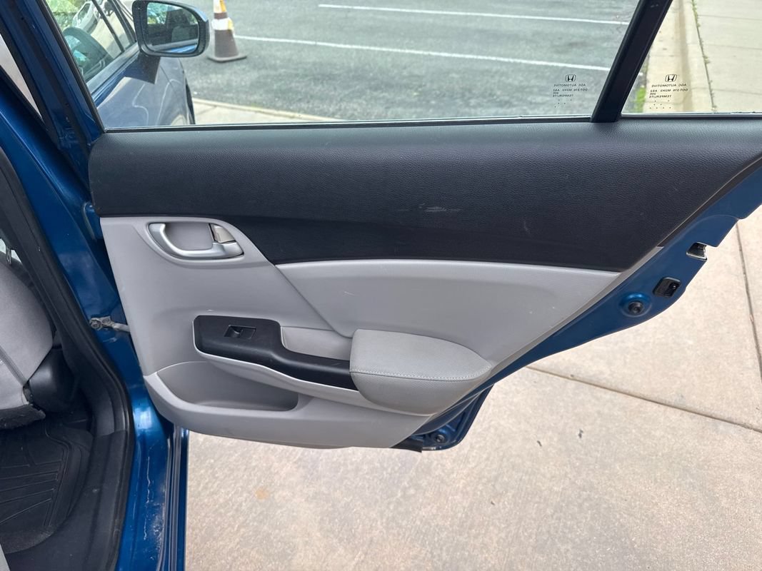 Used 2015 Honda Civic LX image 19