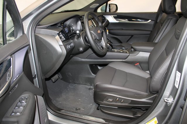 New 2025 Cadillac XT5 Premium Luxury image 4