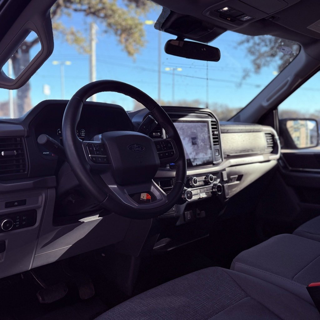 Used 2025 Ford F150 XLT w/ Equipment Group 301A Standard image 24