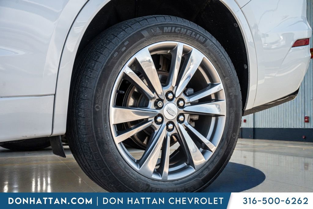 Used 2021 Cadillac XT6 Premium Luxury w/ LPO, Floor Liner Package AWD/4WD image 37