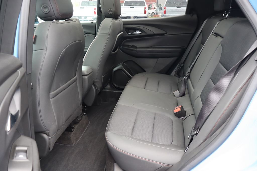 Used 2023 Chevrolet TrailBlazer RS w/ Sun and Liftgate Package image 20