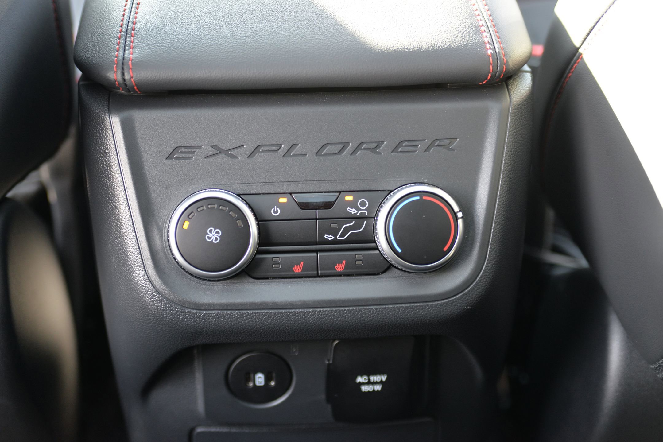 Used 2025 Ford Explorer ST w/ Sun And Sound Package image 21