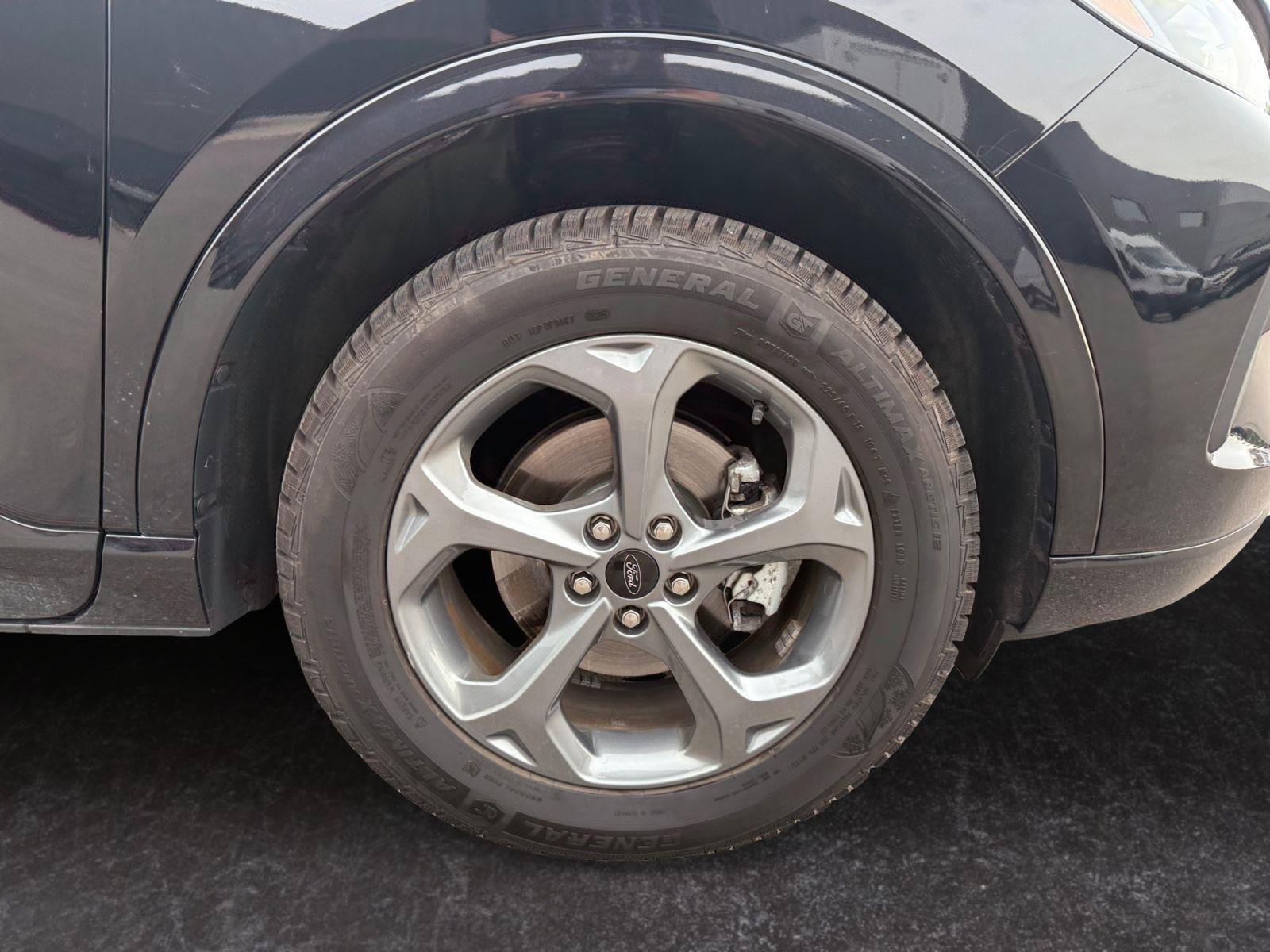 Used 2023 Ford Escape ST-Line AWD/4WD image 29