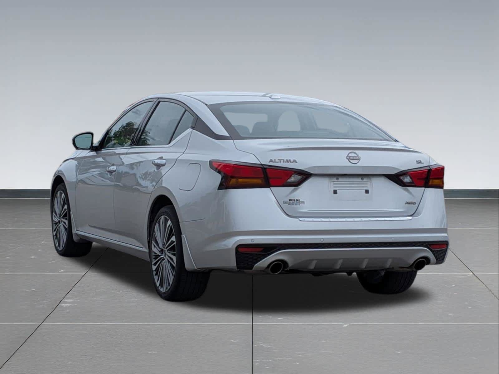 Used 2023 Nissan Altima 2.5 SL AWD/4WD image 4