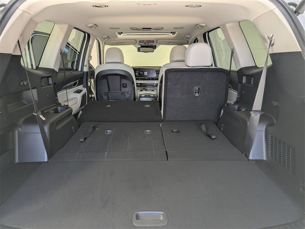 Used 2025 Kia Telluride EX image 27
