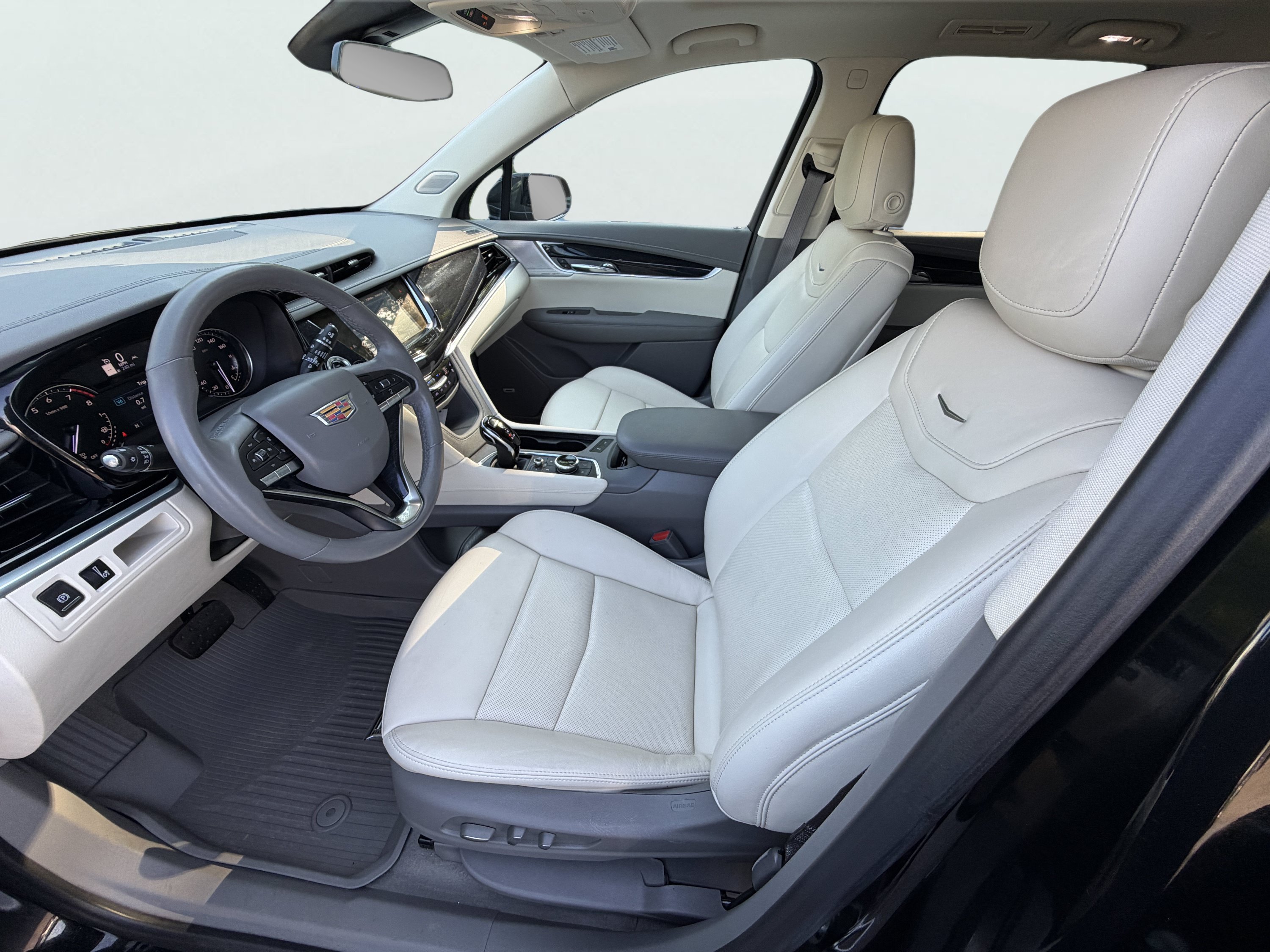 Used 2024 Cadillac XT6 Premium Luxury w/ LPO, Floor Liner Package AWD/4WD image 14