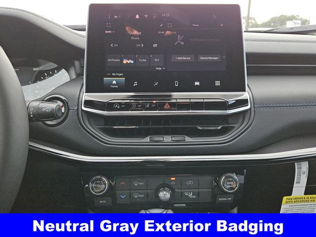 New 2026 Jeep Compass Latitude image 14