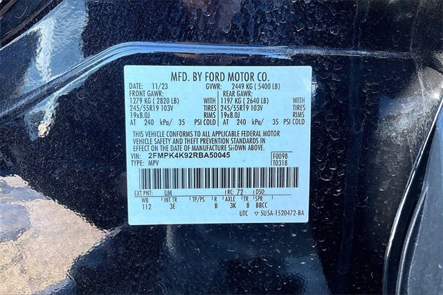 Used 2024 Ford Edge Titanium image 33