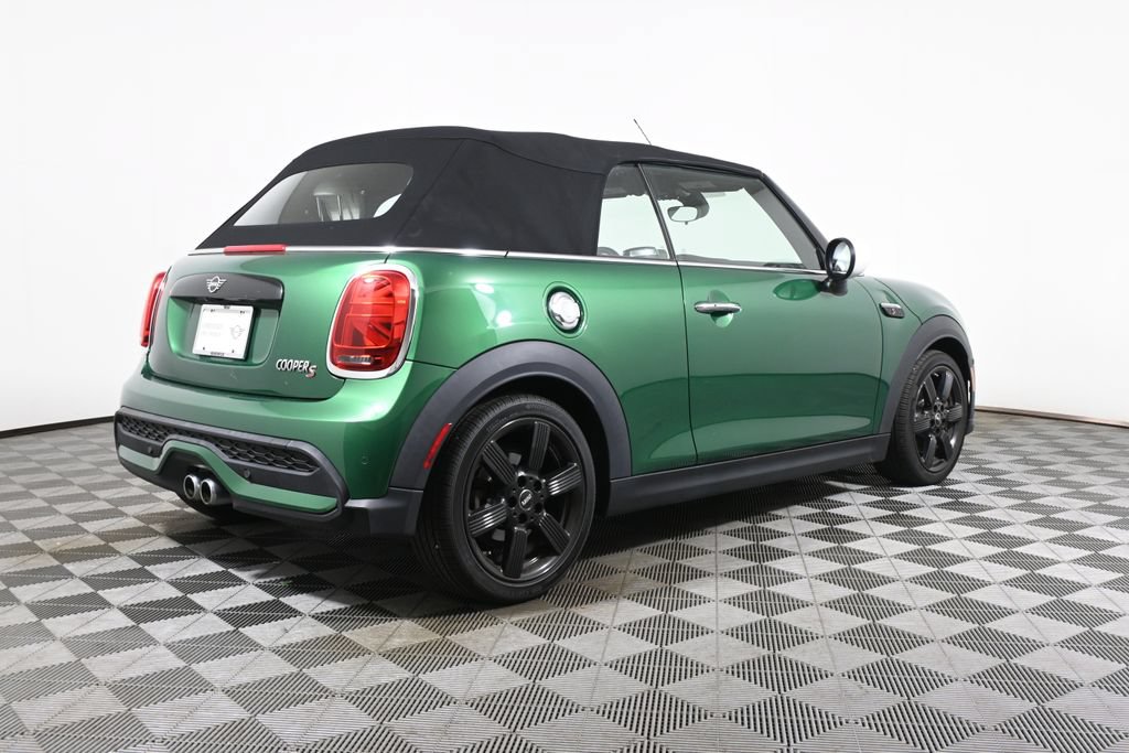 Certified 2023 MINI Cooper S w/ Signature Upholstery Package FWD image 7