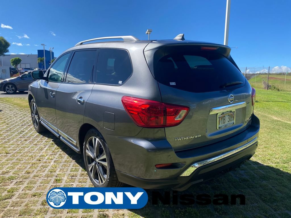 Used 2020 Nissan Pathfinder Platinum FWD image 5