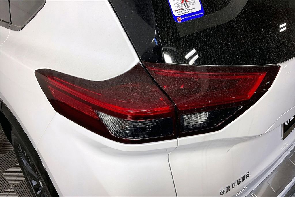 New 2026 Nissan Rogue Platinum w/ Platinum Premium Package AWD/4WD image 38
