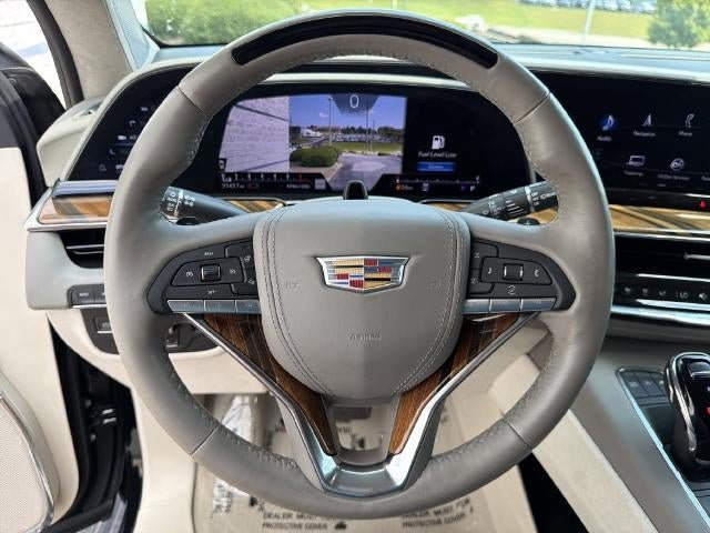 Certified 2024 Cadillac Escalade Sport Platinum w/ Heavy-Duty Trailer Package AWD/4WD image 31
