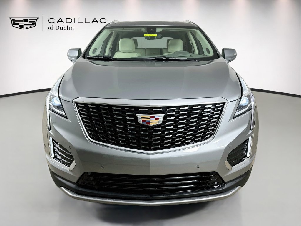 New 2026 Cadillac XT5 Premium Luxury w/ LPO, Floor Liner Package AWD/4WD image 2