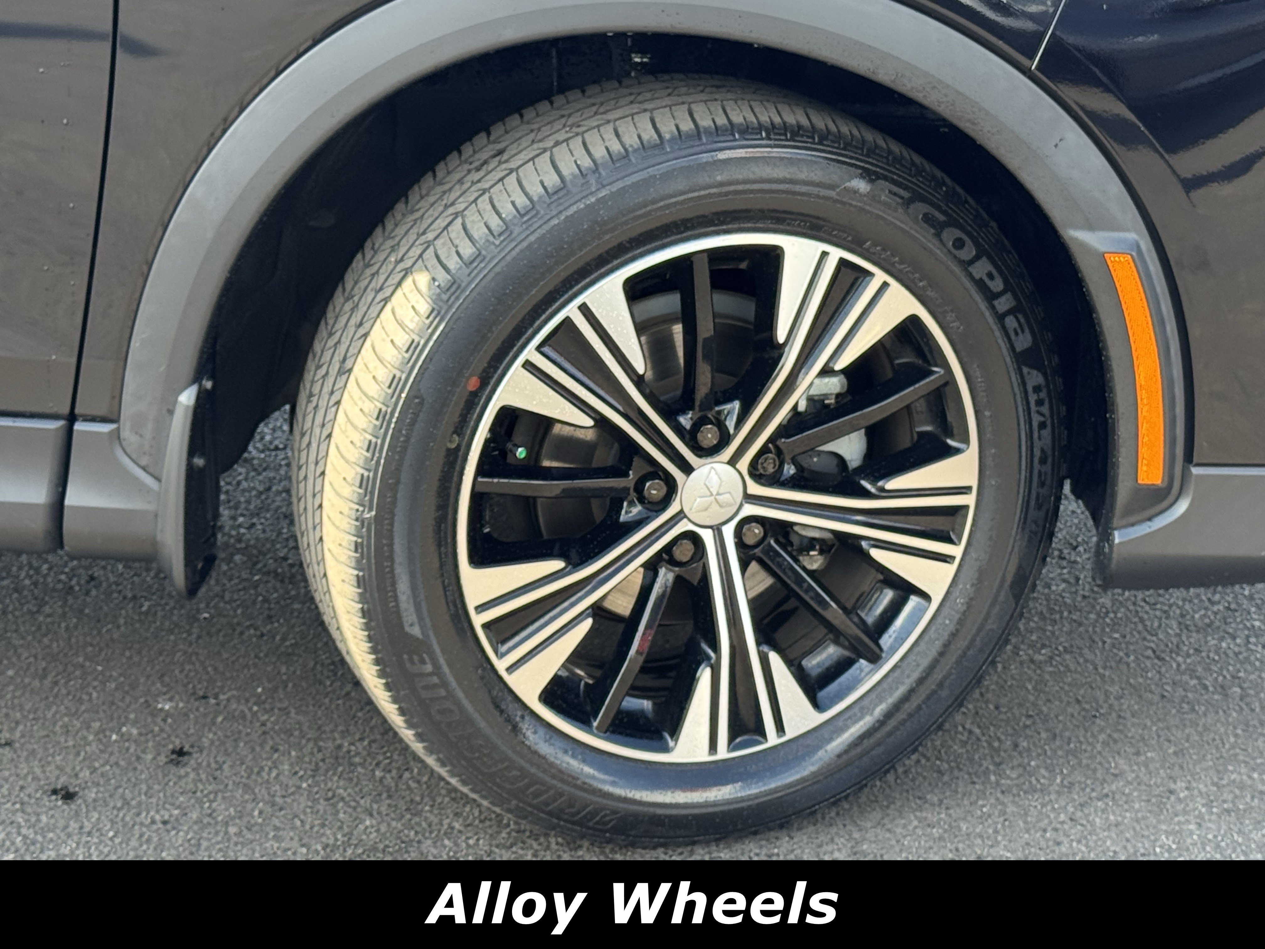 Used 2022 Mitsubishi Eclipse Cross SE image 14