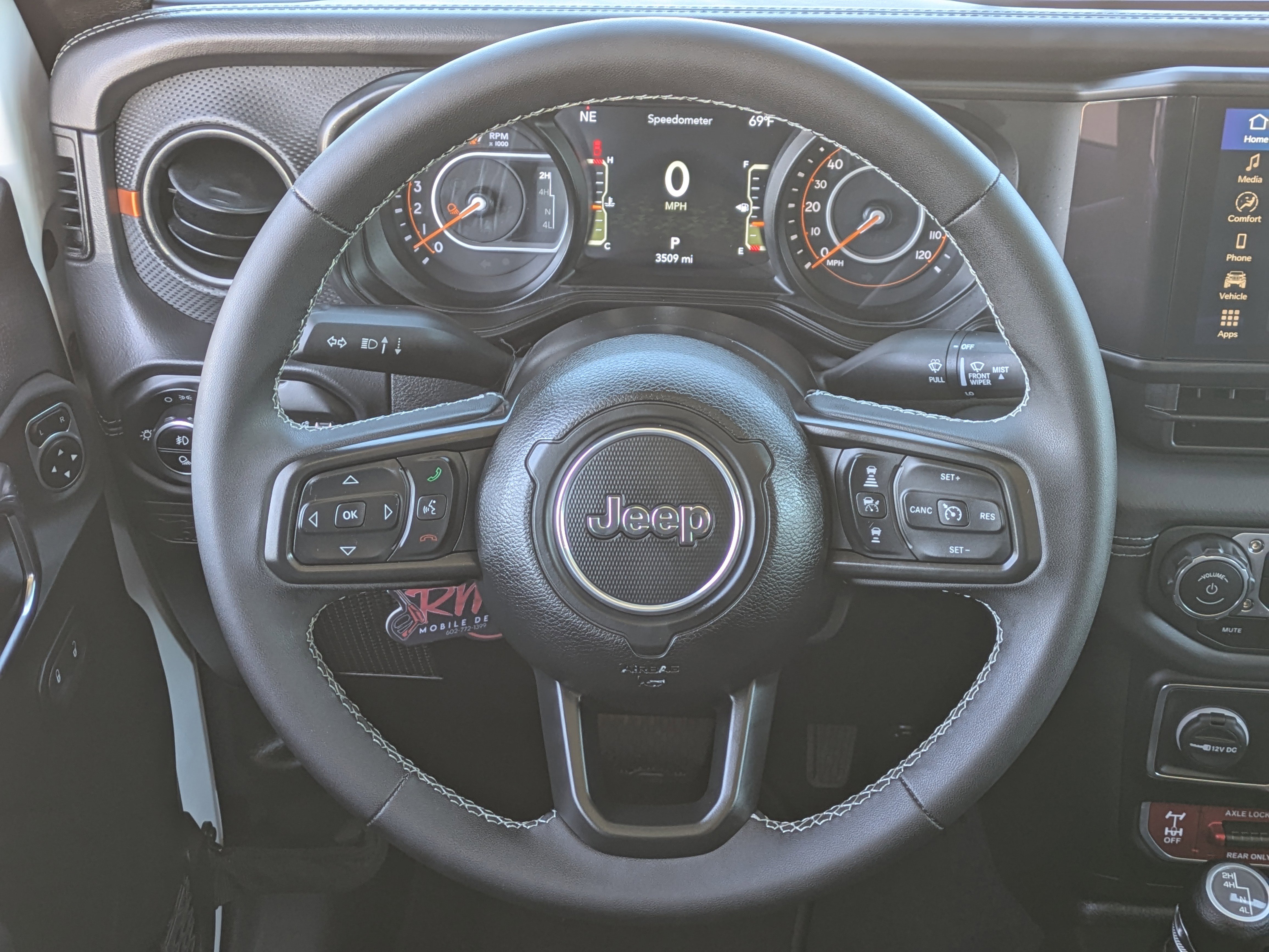 Used 2025 Jeep Gladiator Mojave image 20