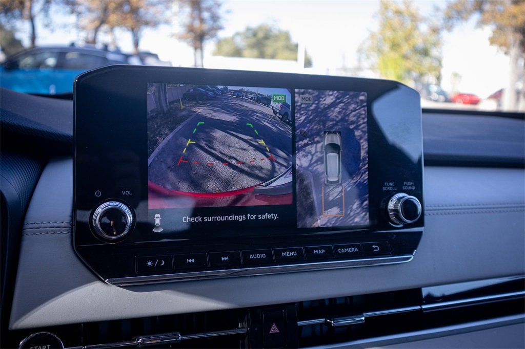 Used 2024 Mitsubishi Outlander SEL image 11