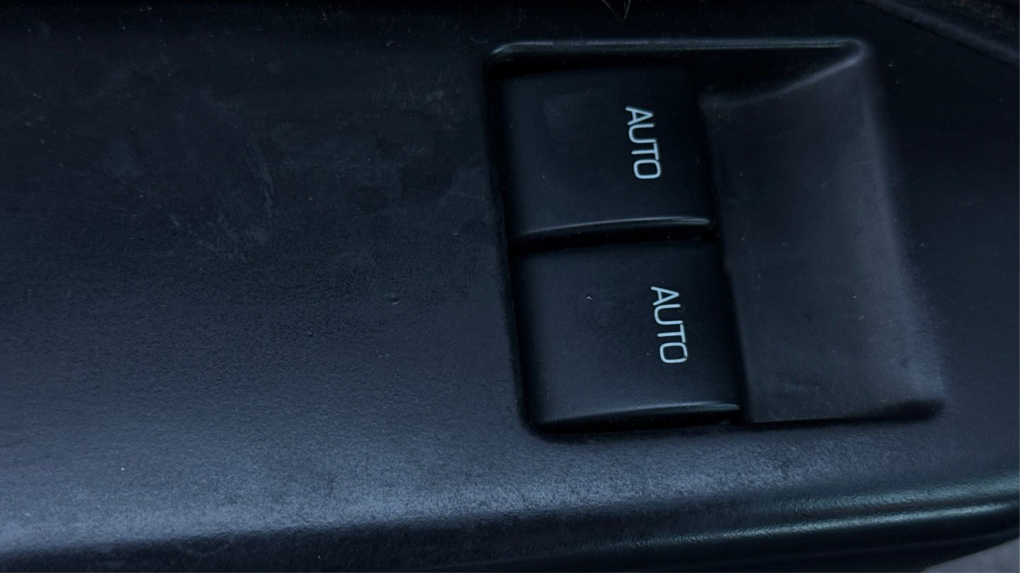 Used 2011 Ford Mustang GT Premium w/ Electronics Pkg image 40