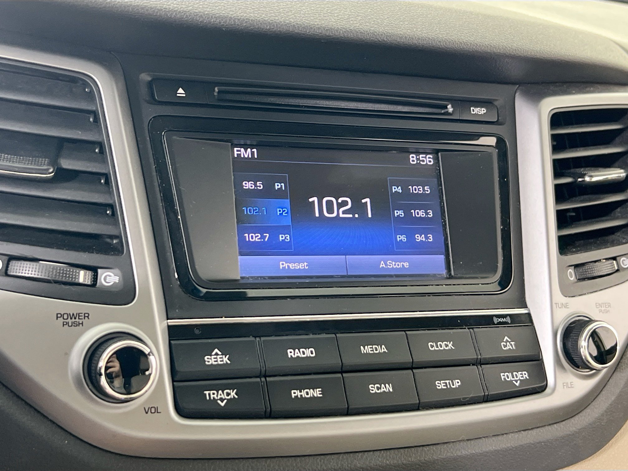 Used 2017 Hyundai Tucson SE AWD/4WD image 14