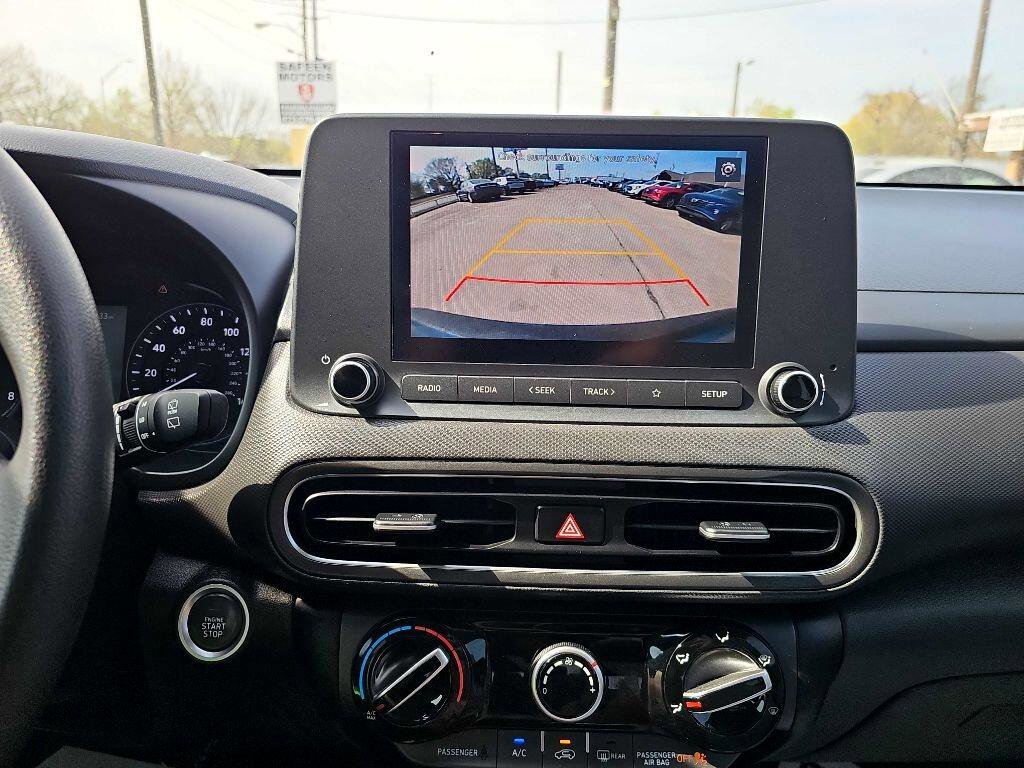 Used 2023 Hyundai Kona SEL image 27