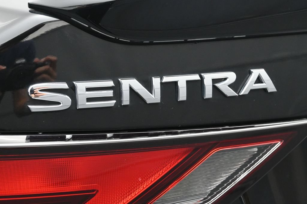 Used 2024 Nissan Sentra SR FWD image 16