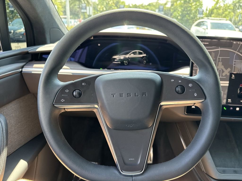 Used 2024 Tesla Model X image 49