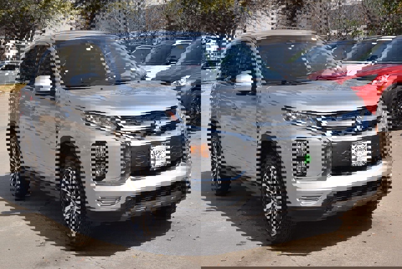 Used 2020 Mitsubishi Outlander Sport SE image 4