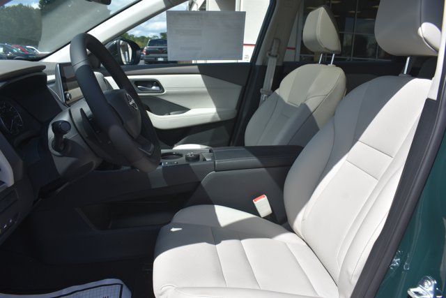 New 2026 Nissan Rogue Dark Armor AWD/4WD image 14