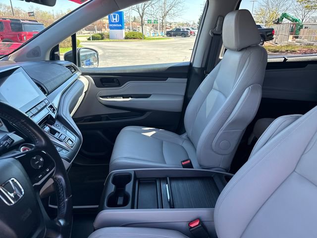 Used 2018 Honda Odyssey Touring image 14