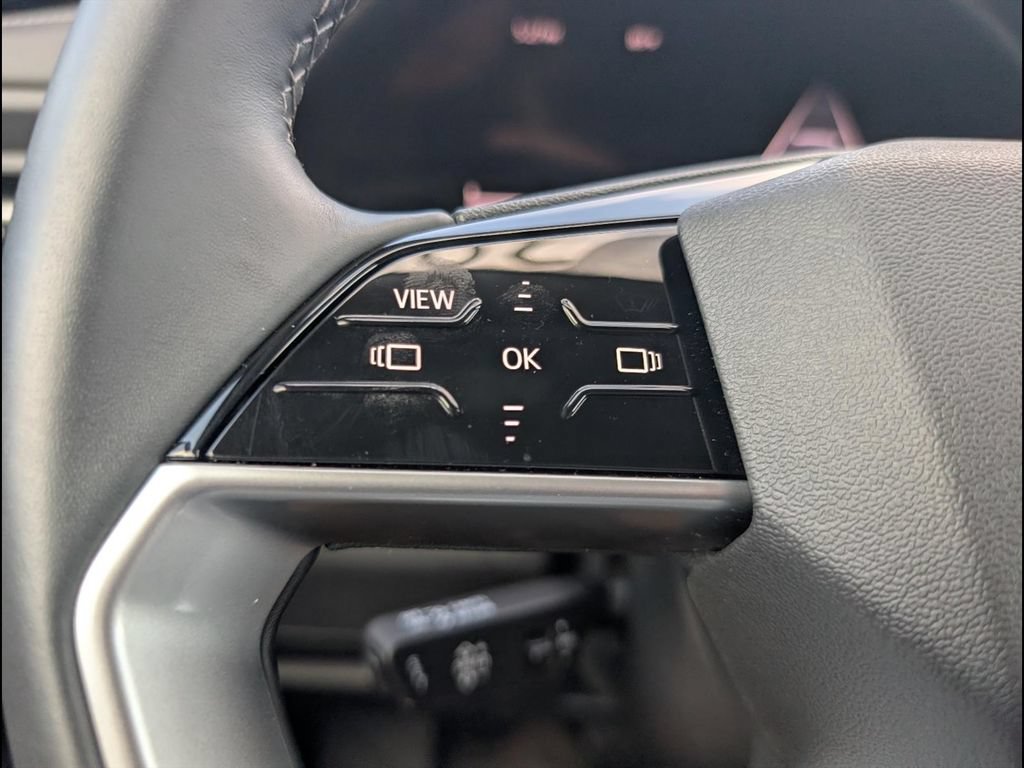 Certified 2025 Audi Q5 Premium AWD/4WD image 13