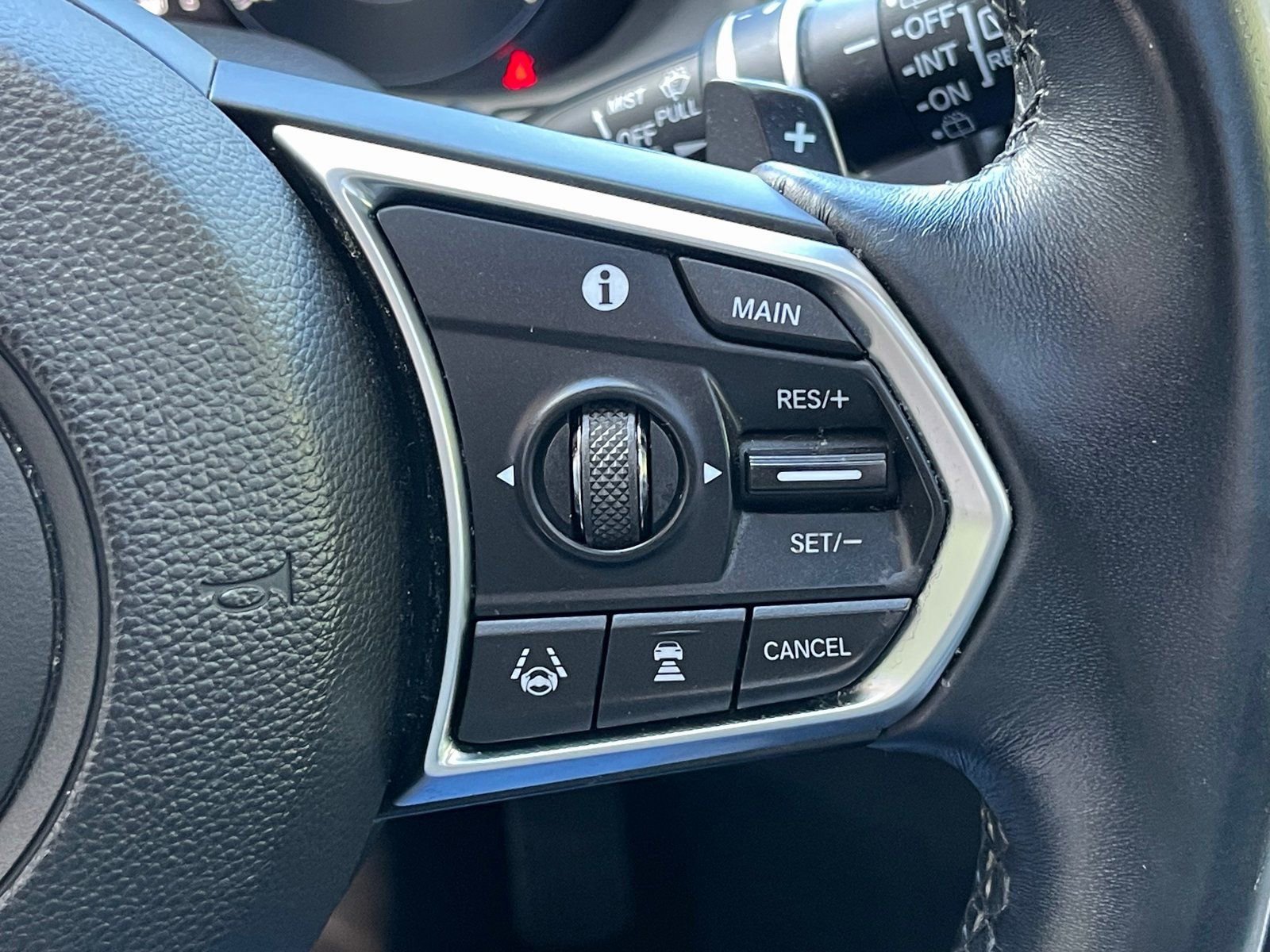 Used 2020 Acura RDX w/ Technology Package image 38