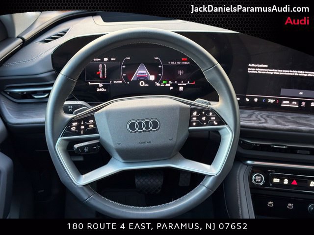 Certified 2025 Audi Q5 Premium Plus w/ Premium Plus AWD/4WD image 8