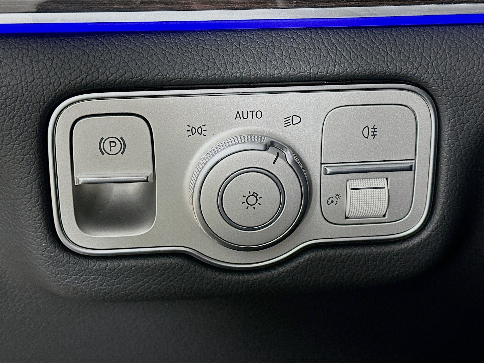 Used 2026 Mercedes-Benz GLE 450 4MATIC image 10
