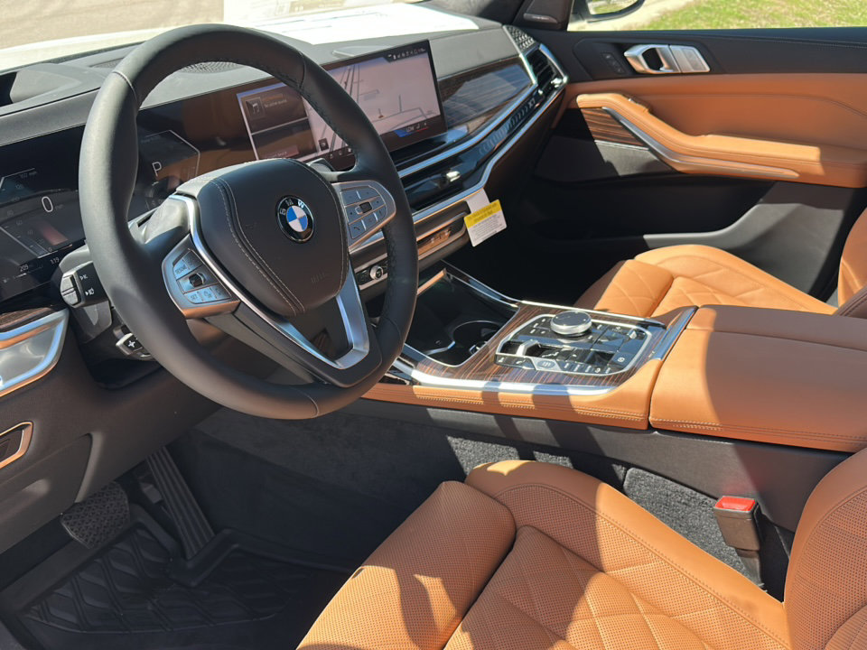 New 2026 BMW X7 xDrive40i image 9