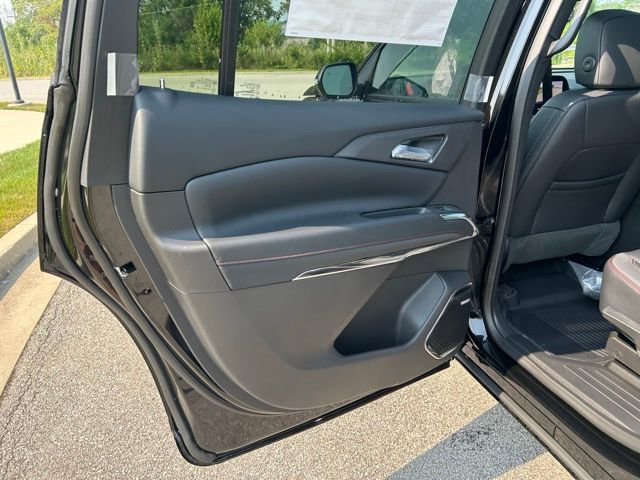New 2026 Chevrolet Traverse RS w/ LPO, Floor Liner Package image 53