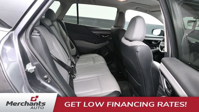 Used 2022 Subaru Outback Limited AWD/4WD image 15