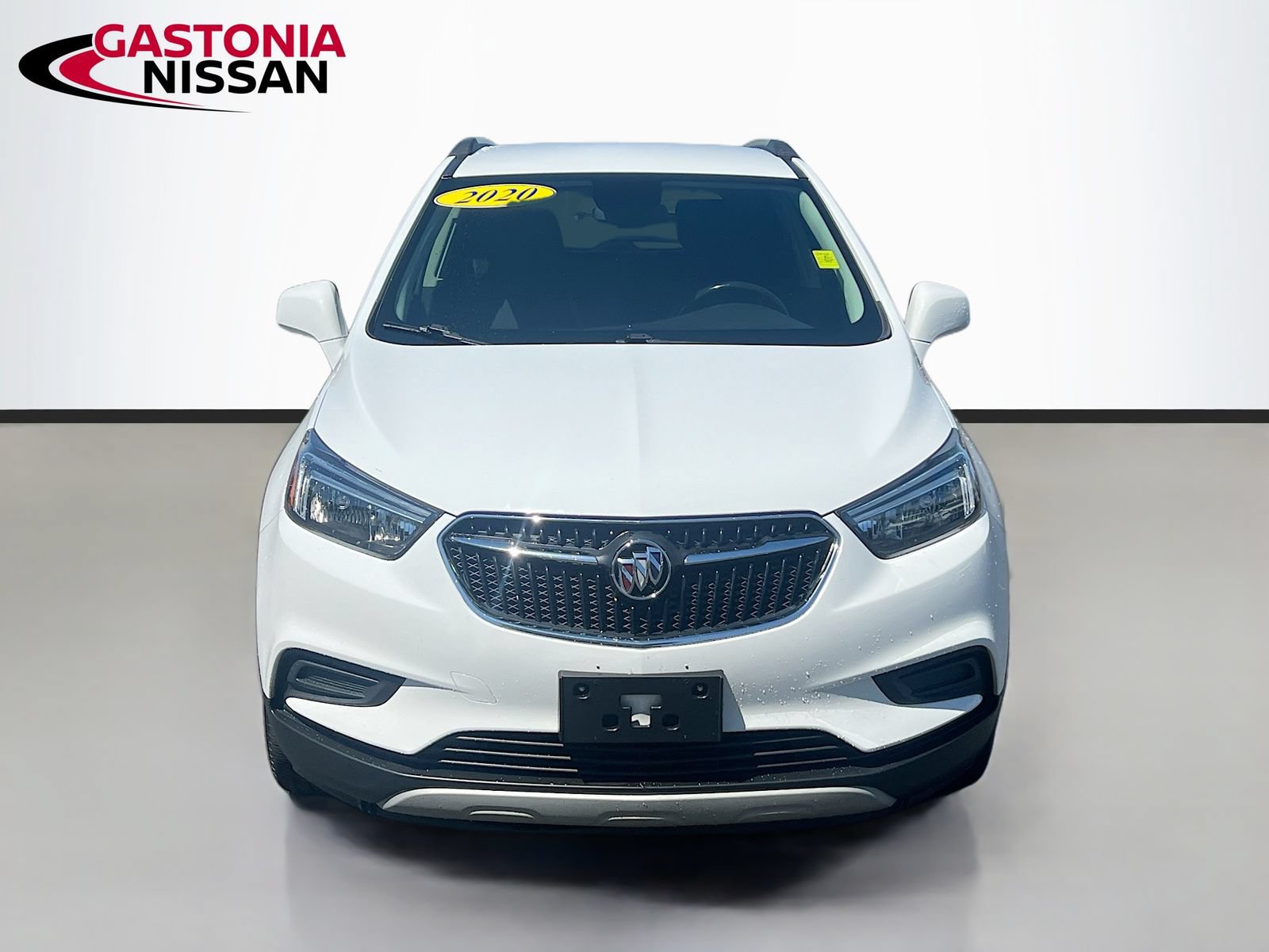 Used 2020 Buick Encore Preferred FWD image 2